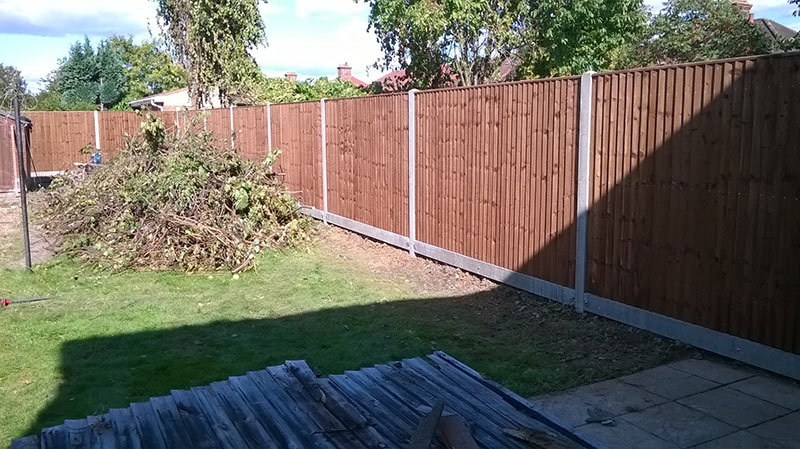 wooden garden fencing by Paul Timms Fencing